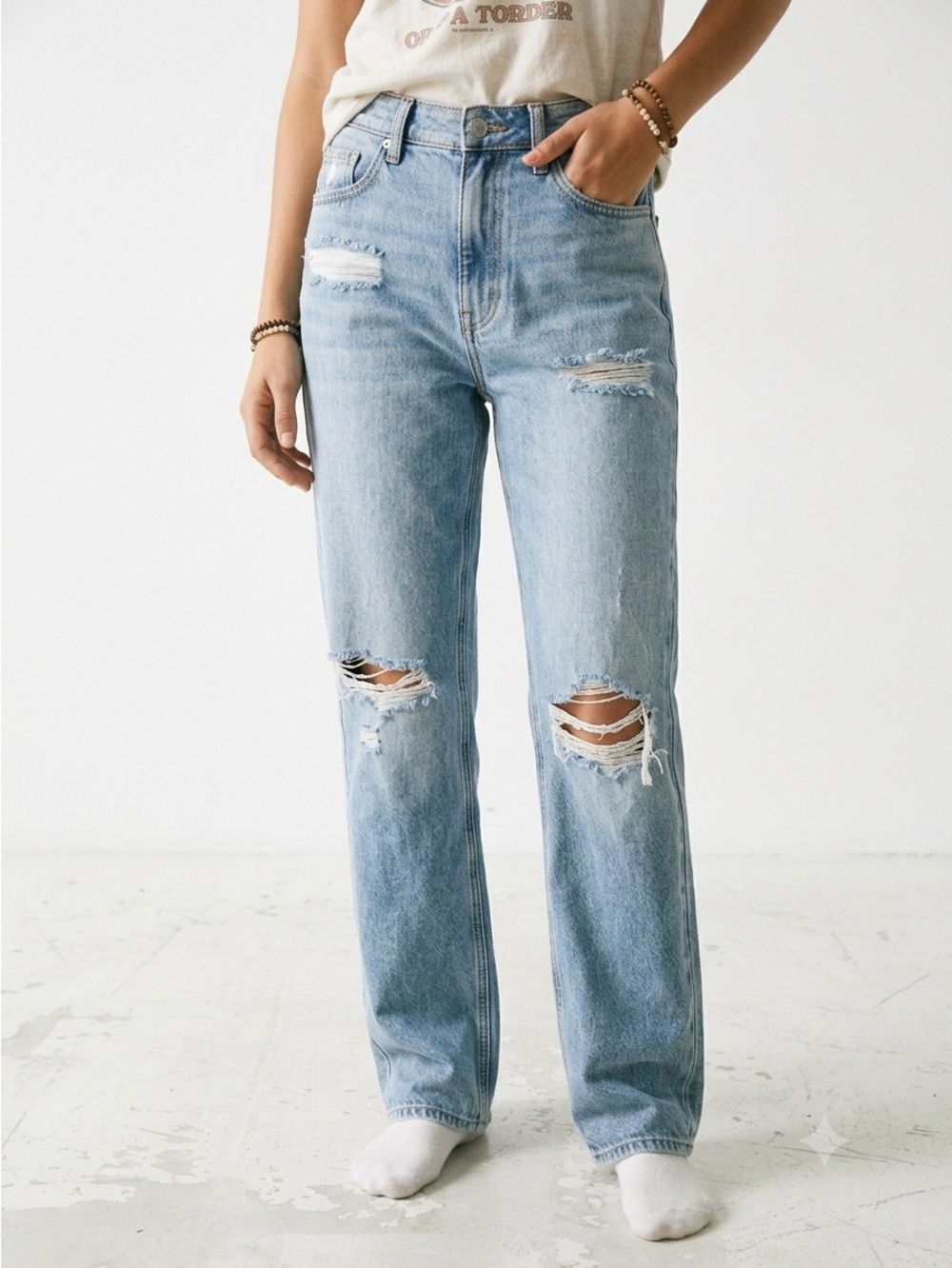 NWT Pacsun 90’s boyfriend 100% cotton light wash distressed denim jeans size 24
